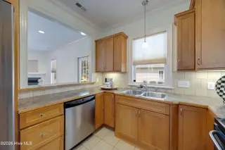 1733 Sassafras Court, Greenville, NC 27858 – photo 11: IMG_9581HDR-Edit