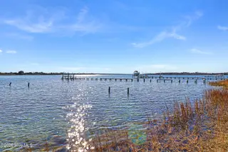 363 Live Oak Road, Newport, NC 28570 – photo 7: Waterfront Home in Newport