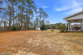 614 Deer Acres Drive, Goldsboro, NC 27530 — 4-bedroom home in Deer Acres, Goldsboro, NC, photo 10 of 49: 10-614 Deer Acres Dr-10 - Copy