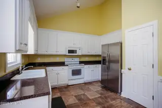 2625 Camille Drive, Winterville, NC 28590 – photo 6: IMG_3156