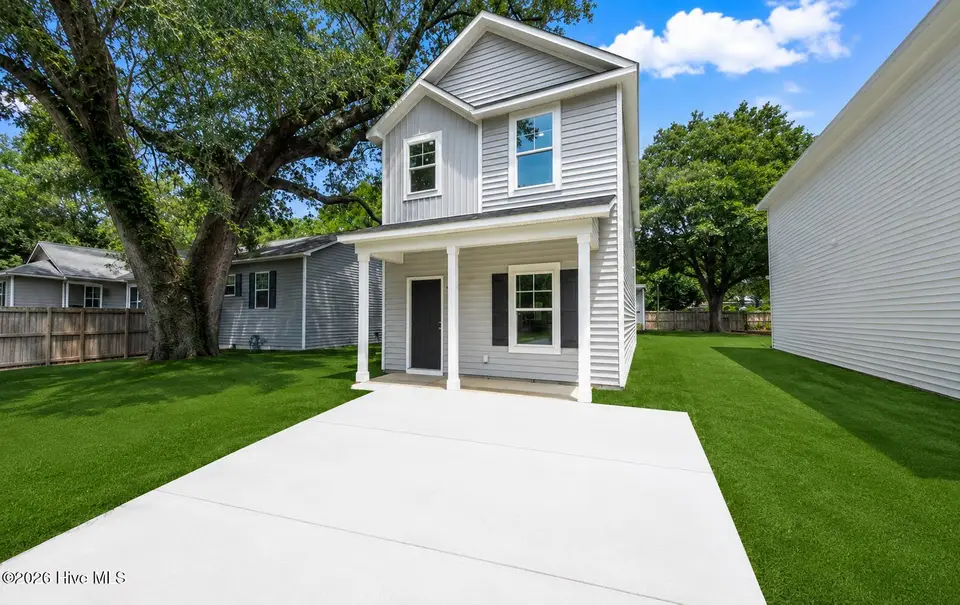 468 Maides Avenue, Wilmington, NC 28405 – photo 1 of 34
