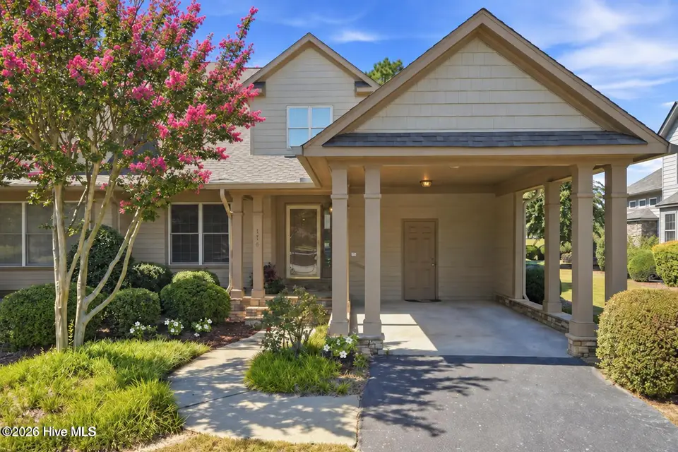 176 Starland Lane, Southern Pines, NC 28387 – photo 1 of 58: 212c8816-b0f8-4ce3-94e4-b7328a827bc5