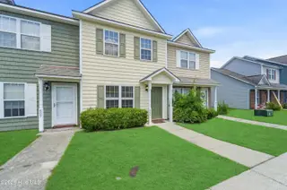 609 Streamwood Drive, Jacksonville, NC 28546 – photo 1