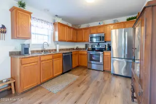 302 Providence Drive, Jacksonville, NC 28546 – photo 11: 302 Providence-11