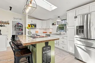 1022 Davis Road, Elizabeth City, NC 27909 – photo 12: 19-web-or-mls-IMG_0475