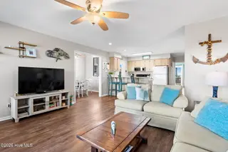 292 Brunswick Avenue W # B, Holden Beach, NC 28462 – photo 7: 292 B Ocean Blvd W