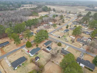 301 Cantongate Road, Tarboro, NC 27886 — 3-bedroom home in Brentwood, Tarboro, NC, photo 15 of 43: 15-web-or-mls-DJI_20260220122550_0008_D