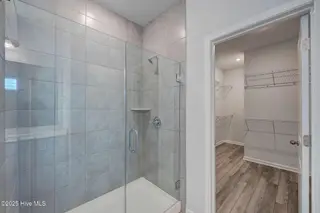 1369 Trisail Terrace, Wilmington, NC 28412 – photo 22: amazing shower