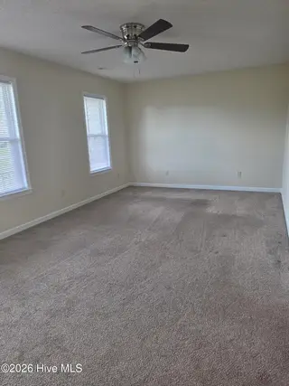 204 Melonie Drive, Elizabeth City, NC 27909 – photo 8: Living_Room_with_Ceiling_Fan