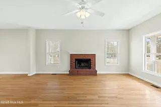 1652 Chadwick Shores Drive, Sneads Ferry, NC 28460 – photo 6: 14