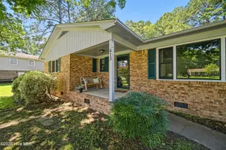 413 Hickory Drive, Elizabeth City, NC 27909 – photo 2: 004_DSC05463