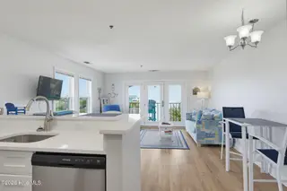 790 New River Inlet Road 205b, North Topsail Beach, NC 28460 — 1-bedroom condo in Villa Capriani, North Topsail Beach, NC, photo 5 of 43: gfs3BdX%21download