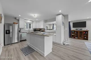 219 Oyster Lane, North Topsail Beach, NC 28460 – photo 10: 18-web-or-mls-IMG_7625