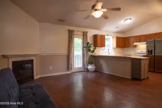 123 Daphne Drive, Hubert, NC 28539 – photo 6: Livingroom/kitchen