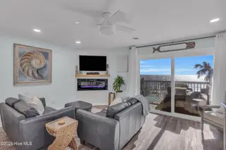 1604 Sand Dollar Court, Kure Beach, NC 28449 – photo 7: 1604sanddollarct_00008