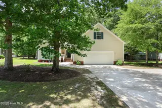 215 Oakmont Drive, Hampstead, NC 28443 – photo 3