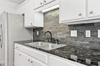 3429 Preakness Place, New Bern, NC 28562 – photo 17: 29-web-or-mls-DSC_3599