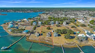 363 Live Oak Road, Newport, NC 28570 – photo 19: Waterfront Home in Newport