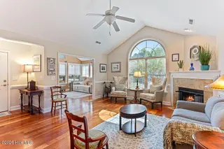 103 W Chelsea Court, Southern Pines, NC 28387 – photo 5: Living Room