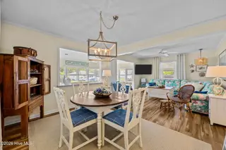 510 W Bogue Boulevard, Atlantic Beach, NC 28512 – photo 10: dining/living room combo