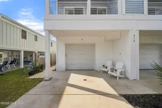 313 Birmingham Avenue Unit 1, Carolina Beach, NC 28428 — 3-bedroom townhome, Carolina Beach, NC, photo 3 of 66: 5-web-or-mls-GRAE_313 Birmingham Ave 1-5