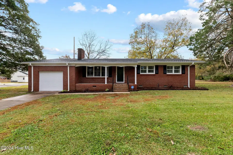 133 Mill Road, Vanceboro, NC 28586 – photo 1 of 44: 133 Mill Road, Vanceboro, NC 28586
