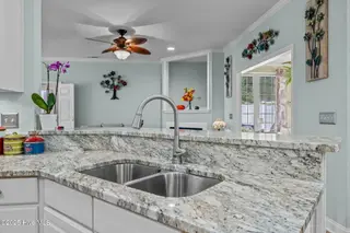 164 Laura Drive, New Bern, NC 28562 – photo 14: 33-web-or-mls-DSC_4371