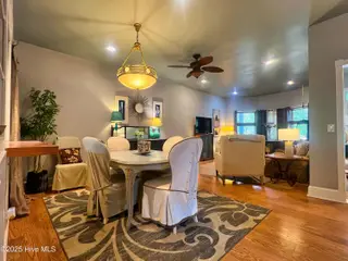 1120 S 3rd Street, Wilmington, NC 28401 – photo 16: (19) DiningRoom