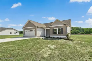 165 Huckleberry Bush Lane, Princeton, NC 27569 – photo 4: 004-496261-IMG_5212