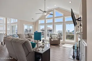 2009 Emerald Drive, Emerald Isle, NC 28594 – photo 13: Living Area