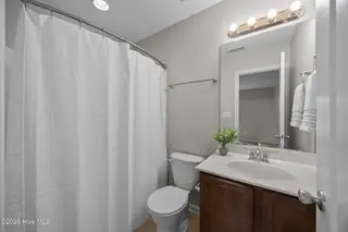 115 Laredo Drive, Jacksonville, NC 28540 – photo 22: 14-web-or-mls-115 Laredo Dr. 25