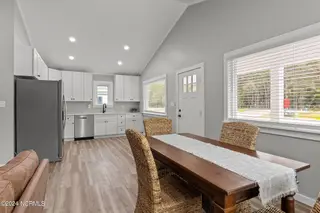 154 Long Pond Loop, Swansboro, NC 28584 – photo 5: Photo of similar home