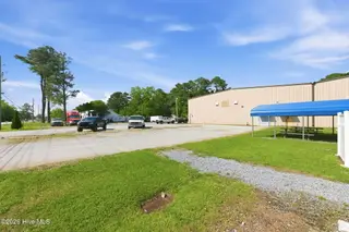 2108 Old Cherry Point Road, New Bern, NC 28560 – photo 4: 80-web-or-mls-DSC_5628
