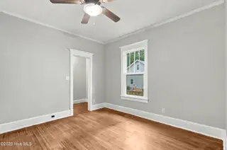 105 S Atlantic Avenue, Southport, NC 28461 — 3-bedroom home, Southport, NC, photo 16 of 34: 18-print-DSC07035