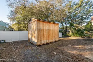 803 W Oak Island Drive, Oak Island, NC 28465 – photo 14: mls-DSC04722