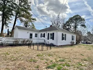 900 Tuscarora Avenue, Elizabeth City, NC 27909 – photo 6: Backyard