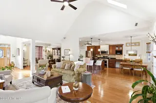 345 Broad Leaf Lane SE, Bolivia, NC 28422 — 3-bedroom home in Winding River Plantation, Bolivia, NC, photo 16 of 70: 22_345-broad-leaf-ln-se--bolivia--nc-284