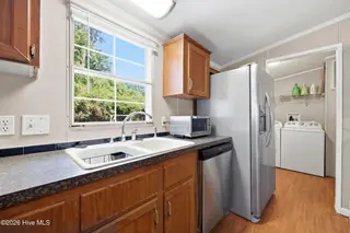122 Lejeune Road, Cape Carteret, NC 28584 – photo 22: Kitchen
