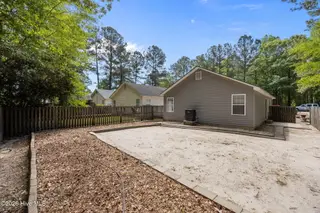 3414 Elizabeth Avenue, New Bern, NC 28562 – photo 22: 28-web-or-mls-0C0A1819