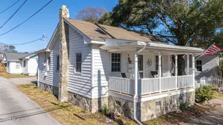 1208 Evans Street, Morehead City, NC 28557 – photo 2: 1208 EVANS (1)