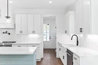 322 NE 50th Street, Oak Island, NC 28465 – photo 18: 017_322_ne-17_27