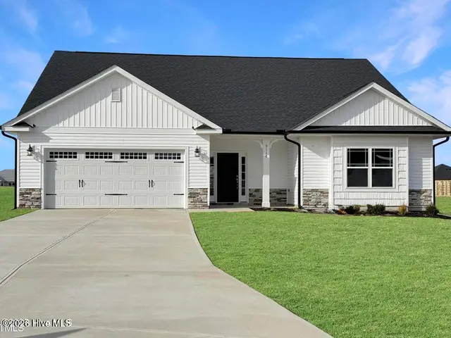 2121 Sandbrook Loop, Leland, NC 28451