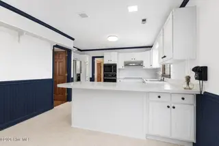2604 One Iron Street, Morehead City, NC 28557 – photo 5: Staged kitchen