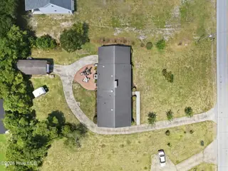 6762 River Road, Washington, NC 27889 — 3-bedroom home in Country Club Hills, Washington, NC, photo 15 of 55: 16-web-or-mls-DJI_20260819121113_0027_D