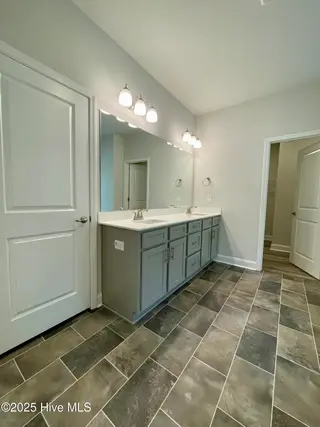 404 Spring Forest Drive, Goldsboro, NC 27534 – photo 14: 11 Primary Bath