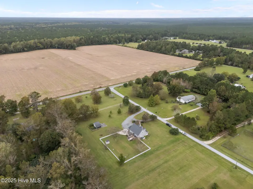 74 S Hummingbird Lane, Rocky Point, NC 28457 — 3-bedroom home in Highsmith Estates, Rocky Point, NC, photo 1 of 38: 25-web-or-mls-DJI_20251010124755_0610_D