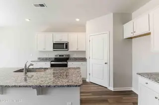 3056 Maravella Court Lot 14, Bolivia, NC 28422 — 5-bedroom home in Mariner's Reach, Bolivia, NC, photo 12 of 40
