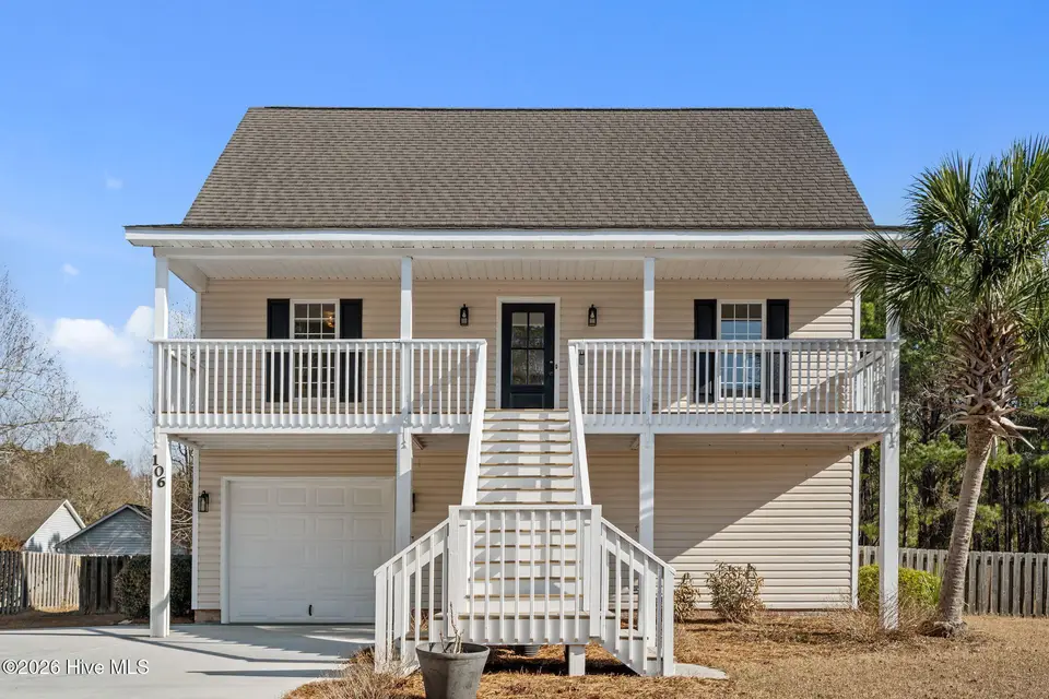 106 Dolphin Drive, Hampstead, NC 28443 — 3-bedroom home in Hideaway Shores, Hampstead, NC, photo 1 of 57