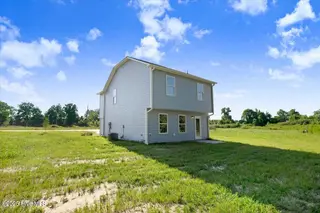 204 Streamlet Drive, Fremont, NC 27830 – photo 4: 04-204 Streamlet Dr-4