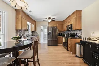 103 King Arthur Road, Greenville, NC 27858 – photo 11: 27-web-or-mls-BLS_0044